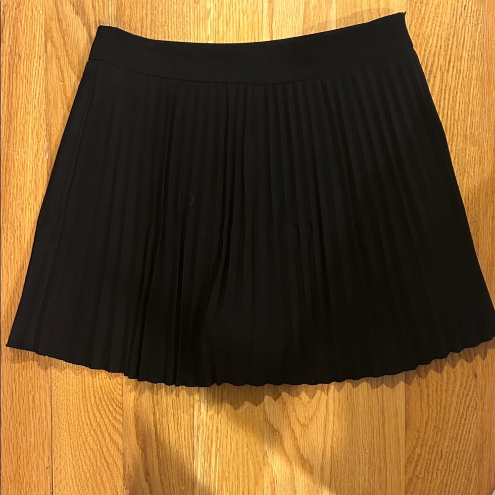 Zara Black Mini Pleated Skirt